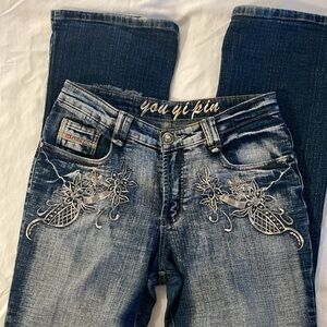 You Yi Pin Embroidered Jeans size T36